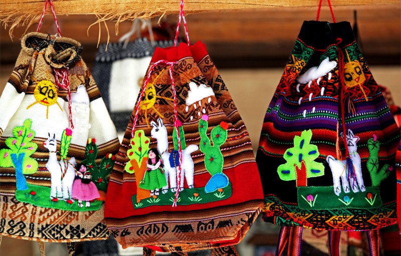 sacs à dos enfant, motif naïf traditionnel Inca, Pérou - 2014