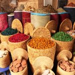 Herboristerie dans la médina de Marrakech, Maroc - 2016
