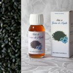 Huile de graines de Nigelle extraite par première pression à froid, flacon de verre de 60 ml.