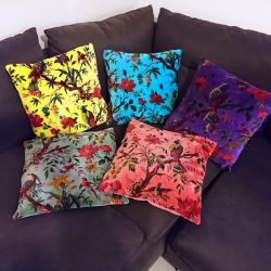 Housse de coussin velours à motif floral